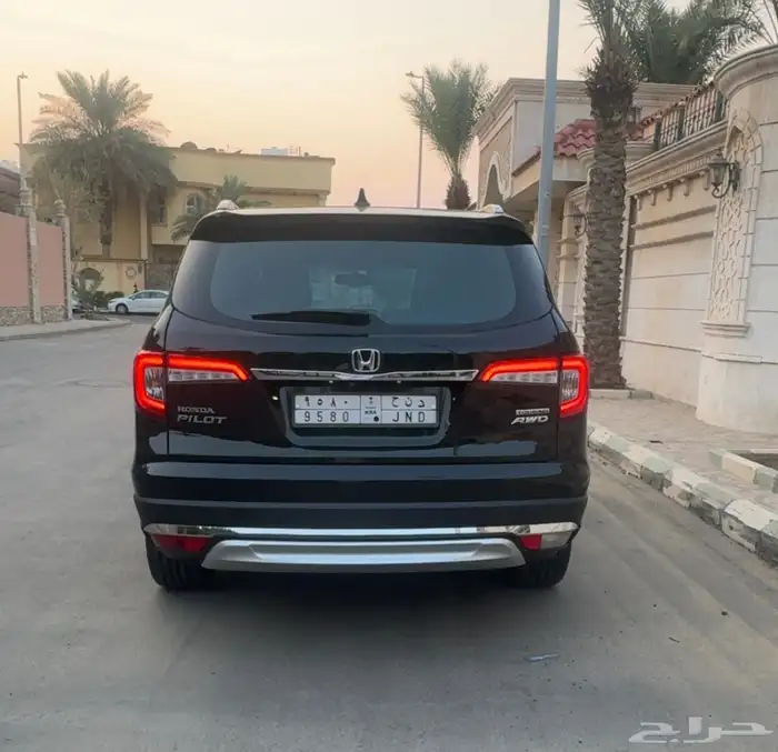 هوندا بايلوت تورينق 1