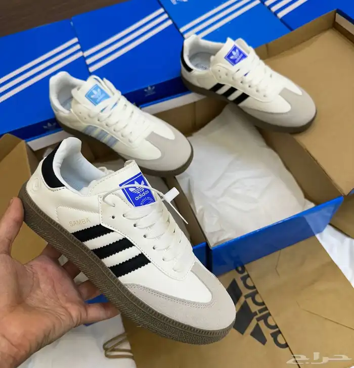 شوزات رجالي ونسائي 54