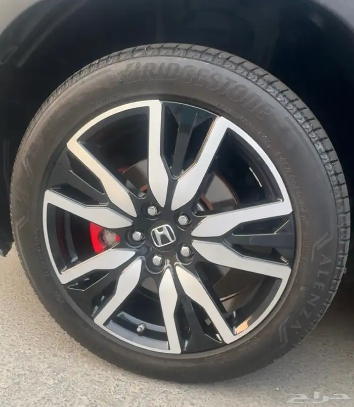 هوندا بايلوت تورينق 5