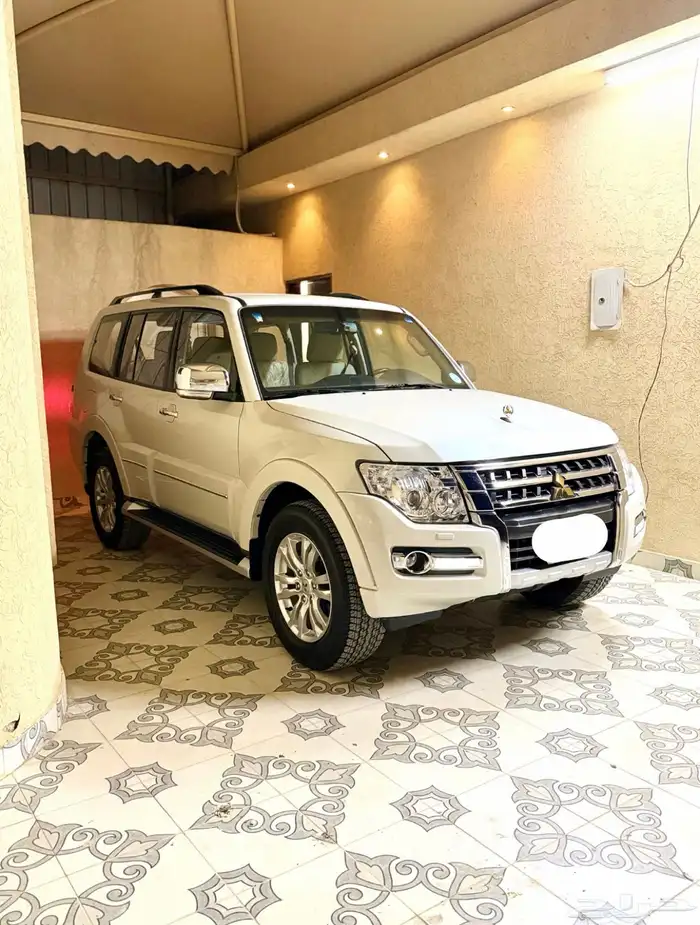 باجيرو 2020 فل كامل مخزن 0