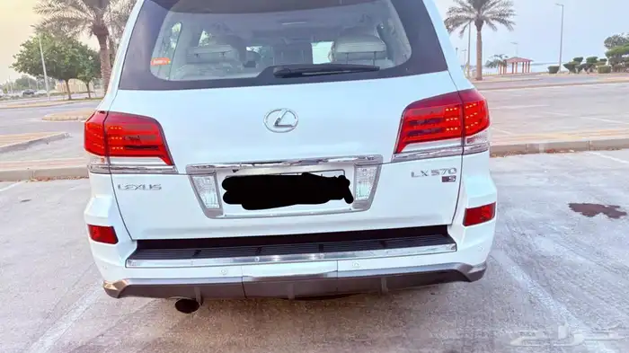للبيع جيب لكزس LX 570   فل كامل 2015 1