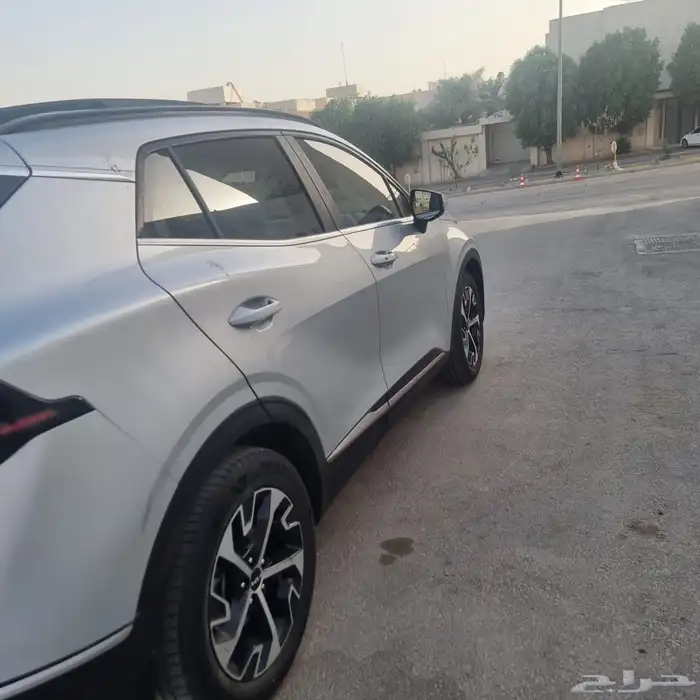 للبيع سبورتاج 2023 فل 6