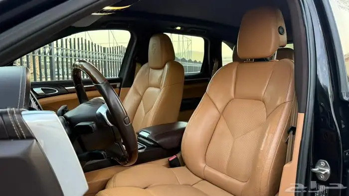 بورش كايين(أعلى فئه) 12