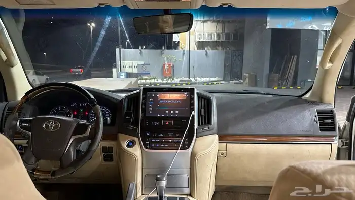 لاند كروزر 2016 للبيع 31