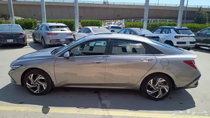 هيونداي النترا موديل 2024 كوري نصف فل فتحة سقف شاشة 6