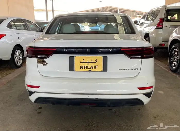 جيلي اميجراند استاندر 2023 5