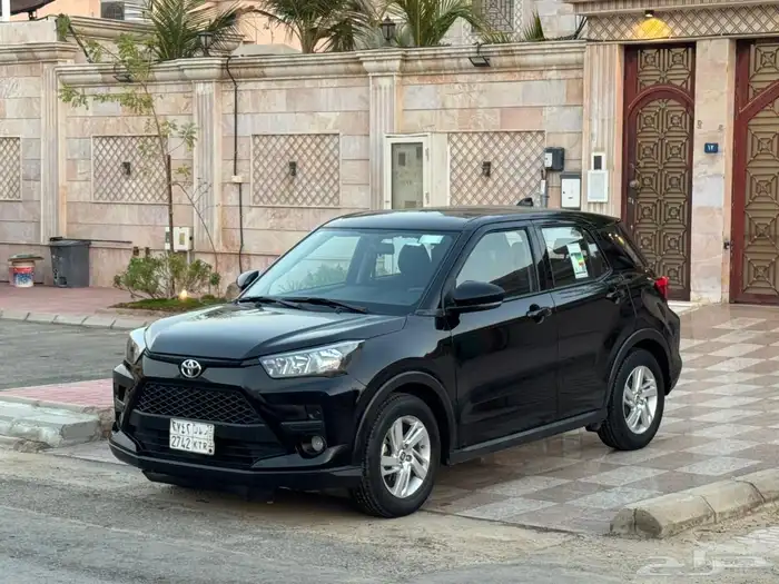 للبيع تويوتا رايز 2023 وكالة 11