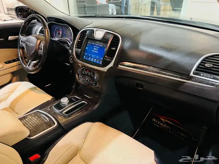 كرايزلر 2015 V6 فل الفل ( عرض خاص ) 4