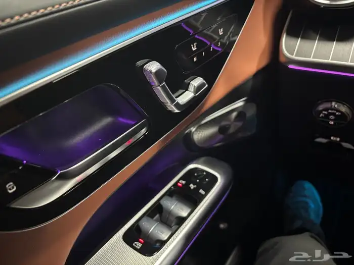 للاستيراد من كوريا _ مرسيدس GLC300 _ 2025 5