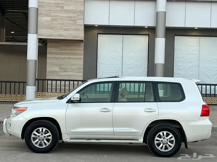 لاندكروزر - 2012 - GXR - سعودي 8 2