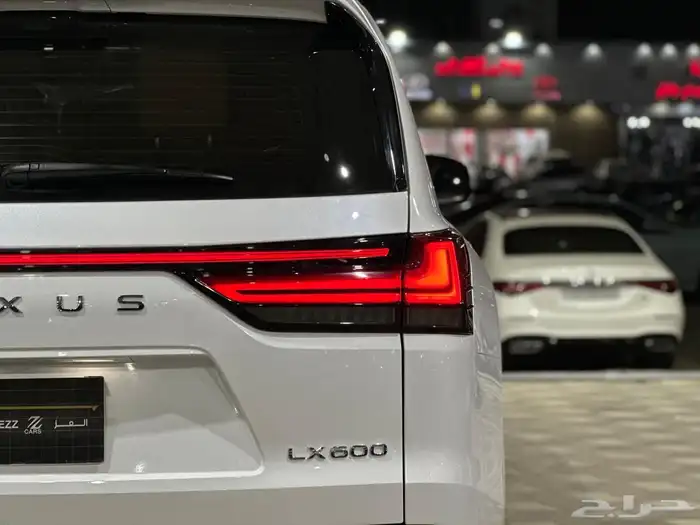 لكزس LX 600 موديل 2023 6