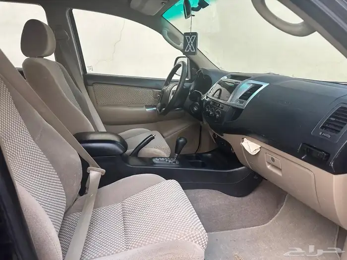 تويوتا فرتشنر 2014 8