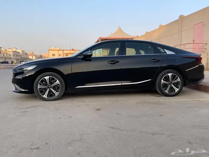 كيا K8 2022 خليجي 7