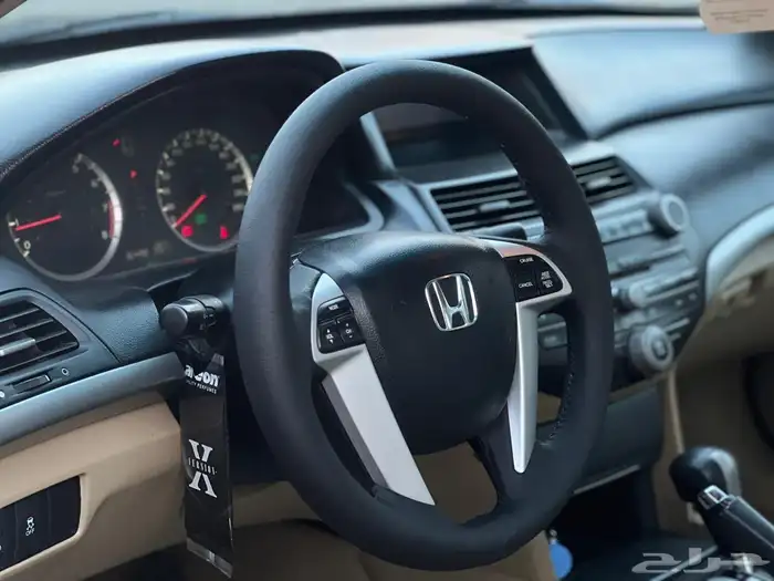 هوندا اكورد 2012 Limited اصل نظيفة جدا 36