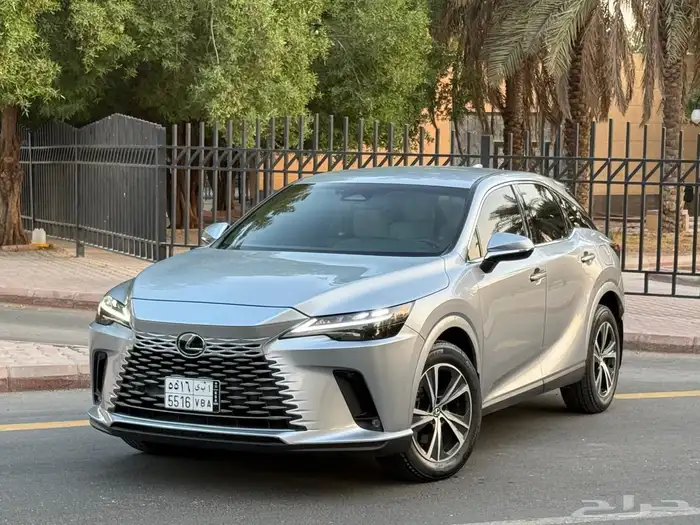 لكزس RX 350h 2024 ( بحالة الوكالة ) 10
