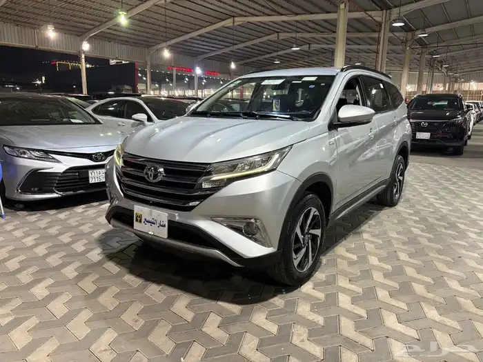 تويوتا رش واجن فضي 2021 بنزين وارد كوريا 1