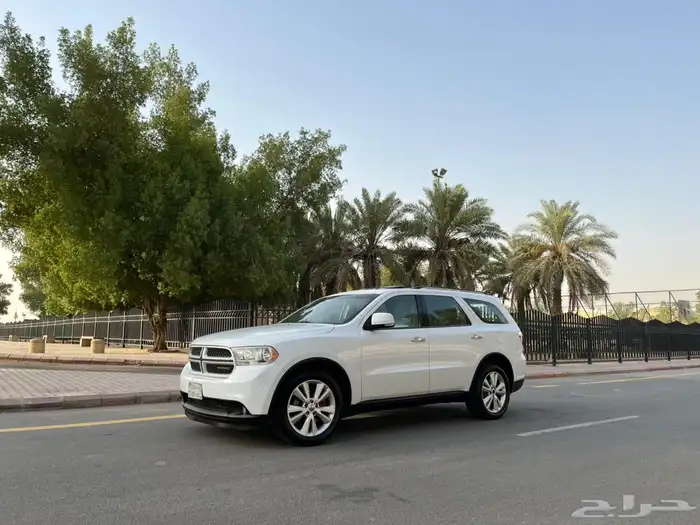 دودج دورانجو 2013 (( بحالة ممتازة )) 1