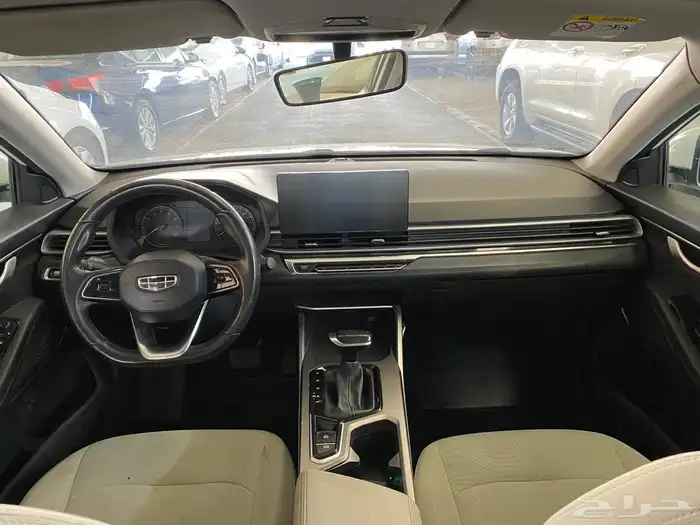 جيلي اميجراند استاندر 2023 11