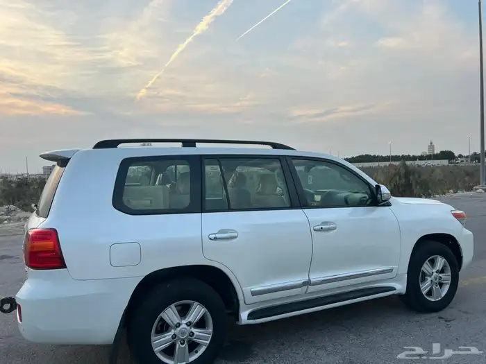 جيب لند كرزور موديل 2013 شرط خليجي وارد الساير 3