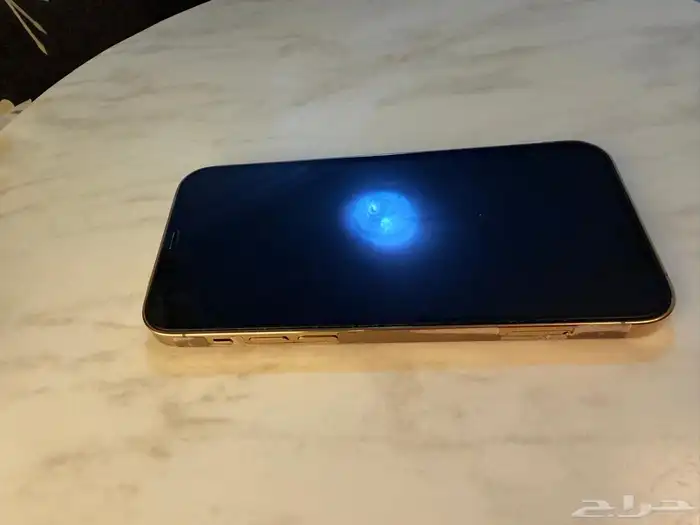 ايفون 12 برو نظيف 2