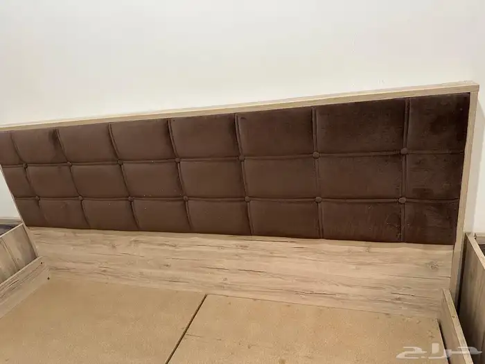 سرير ودولاب للبيع 2