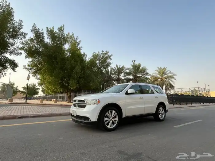 دودج دورانجو 2013 (( بحالة ممتازة )) 9