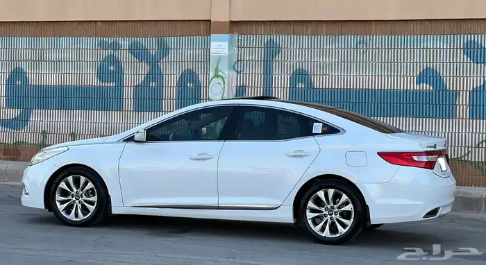 هيونداي ازيرا 2012 2