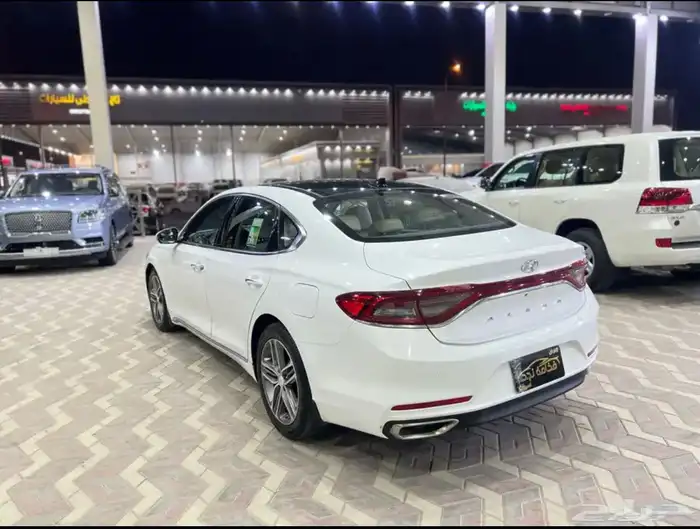 هيواندي ازيرا 2020 فل كامل سعودي ماشي 139 الف 4