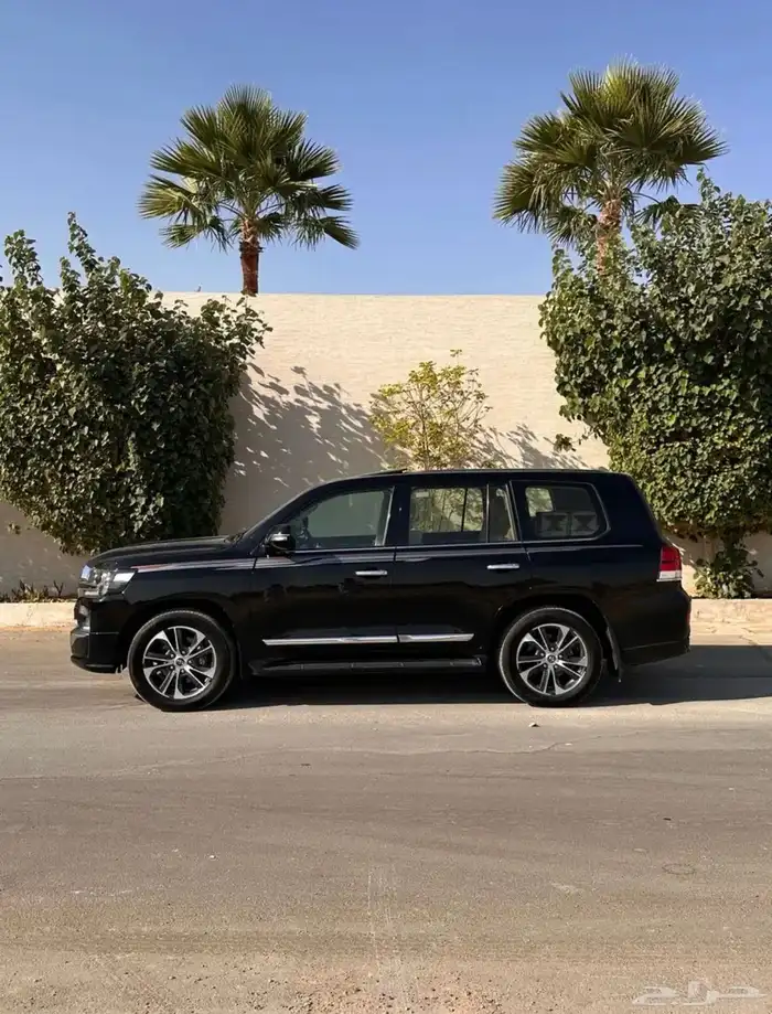 مطلوب GXR بريمي اللون اسود من موديل 2016 الى 2020 0