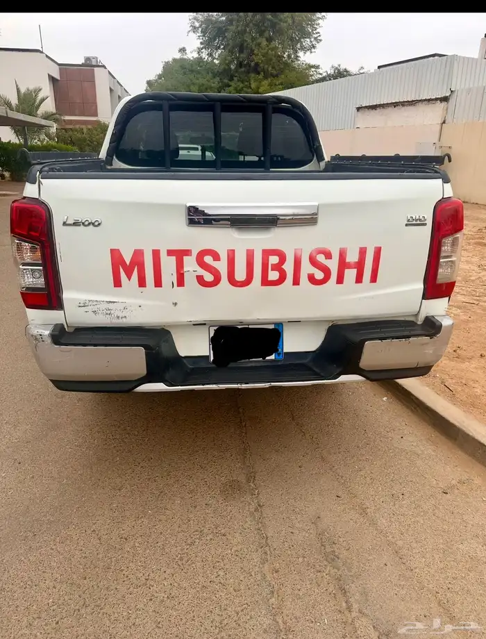 ميتسوبيشي L200 2020 ديزل ممشى 169 3