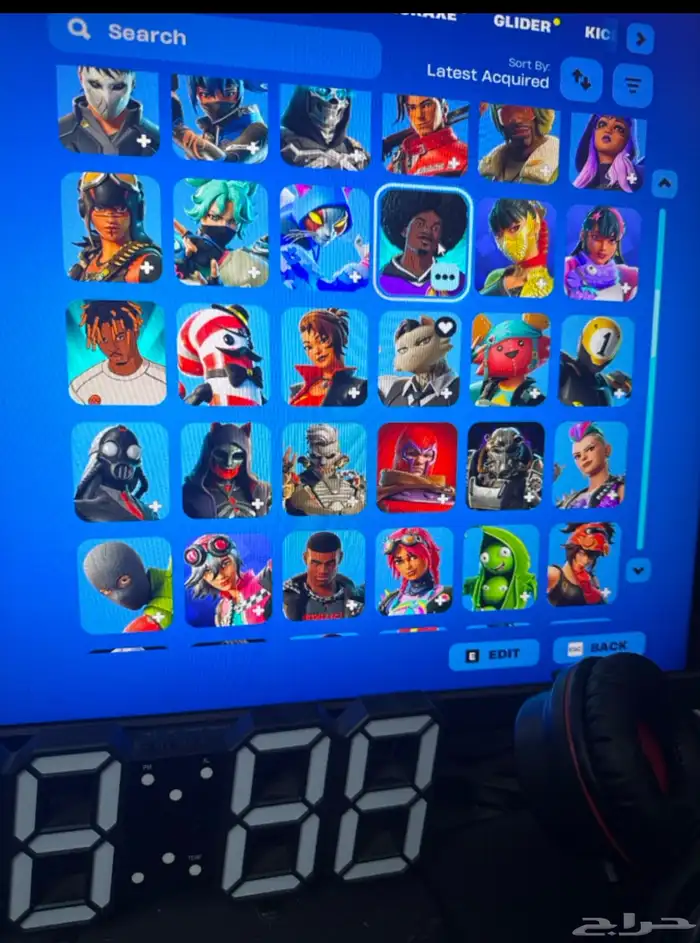 حساب فورت نايت 6