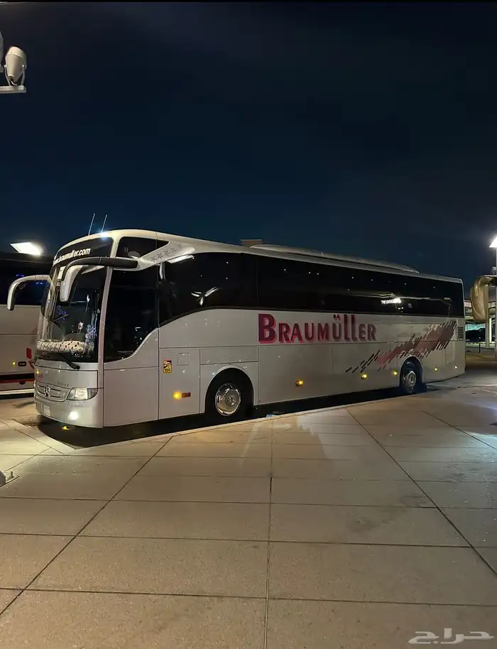 حافلات حديثة للإيجار 4