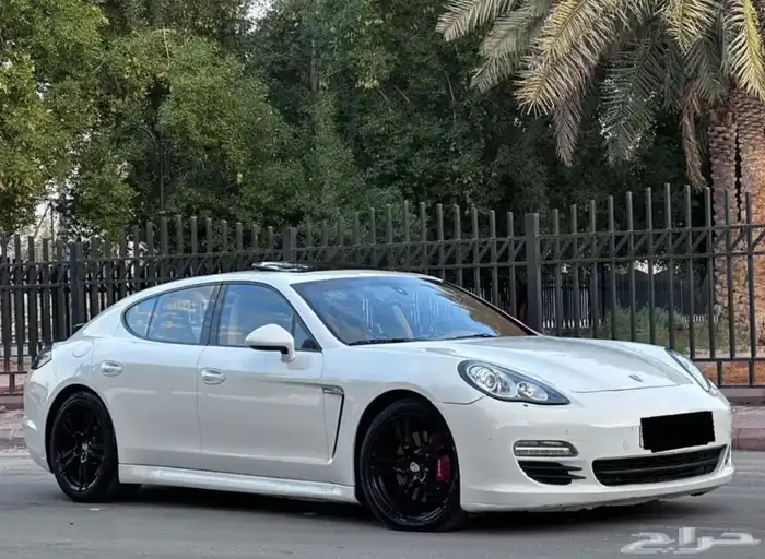 بورش بانميرا 2013 4S ( ممشى قليل ) 2