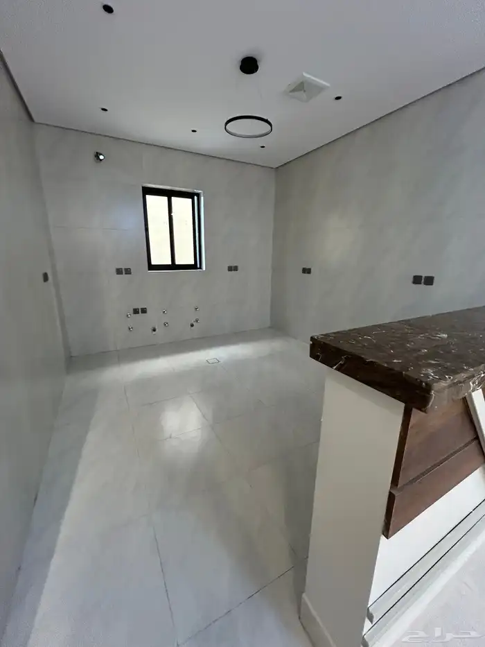 شقه ارضيه حي الاخضر مكونه اربع وصاله جديد 450 8