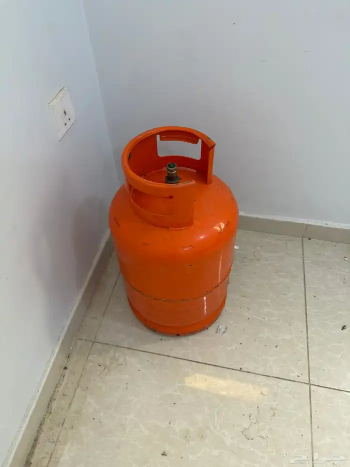 غسالة LG مكيف سبليت صغير جري طاولة شاشة 4