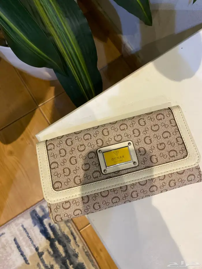 محفظة نسائيه 0