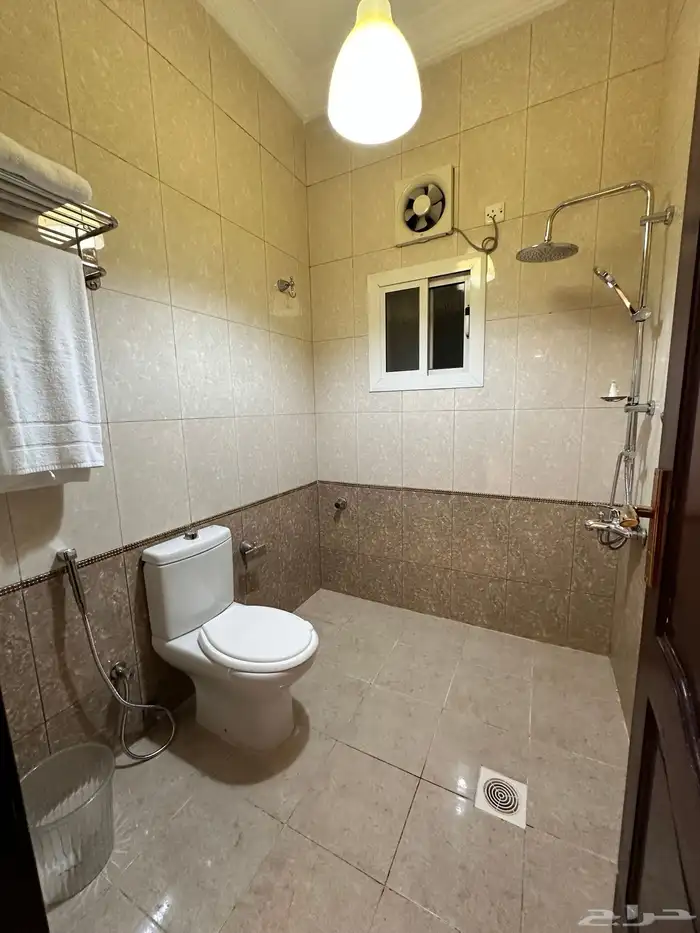 شقة مفروش للايجار الشهري و السنوي حي الحمدانيه 4