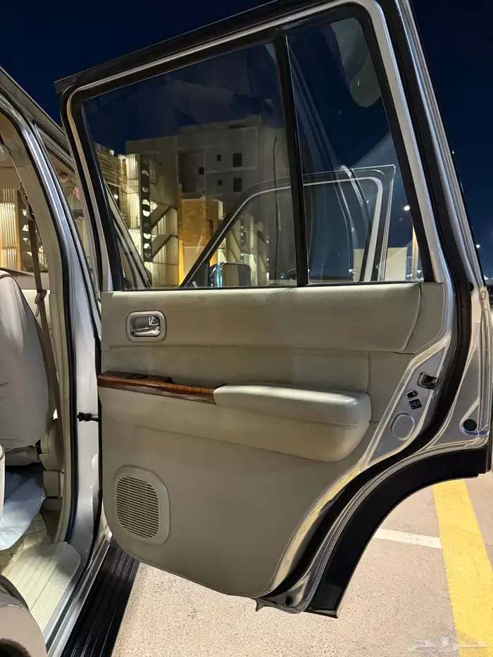 باترل سفاري 2 نظيف الداخلية المرغوبه 26