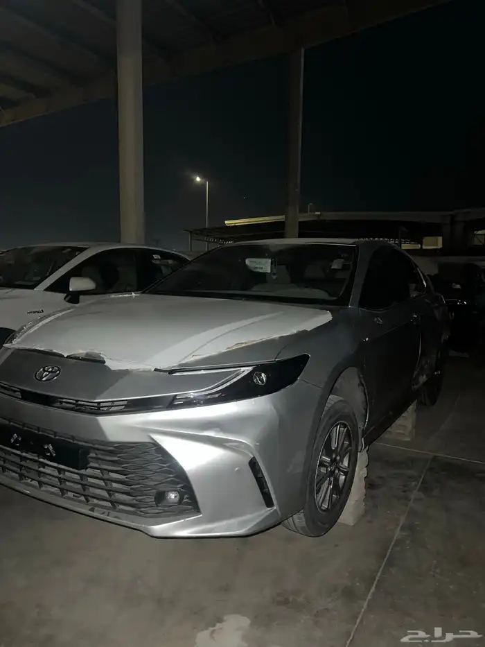 قطع كامري الوان مختلفه 0