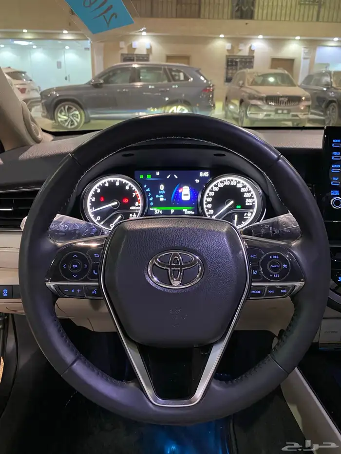 للبيع كامري 2022 قراند 6 سلندر فل كامل عبداللطيف عداد 56الف 12