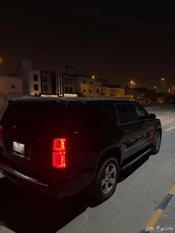immaculate condition Chevrolet suburban 2016 2