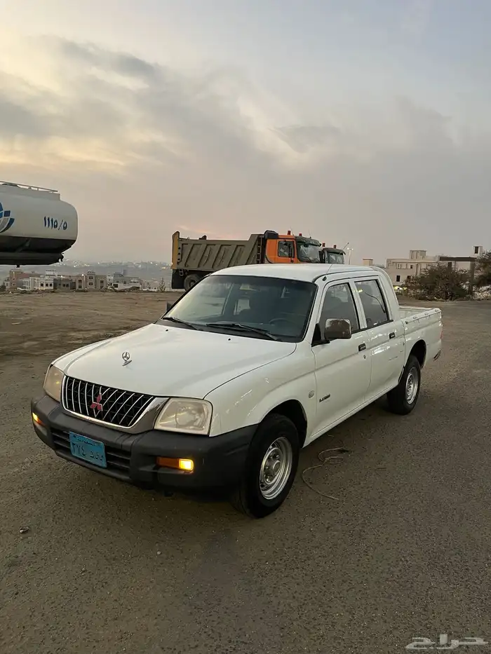 متسوبيشي L200 2