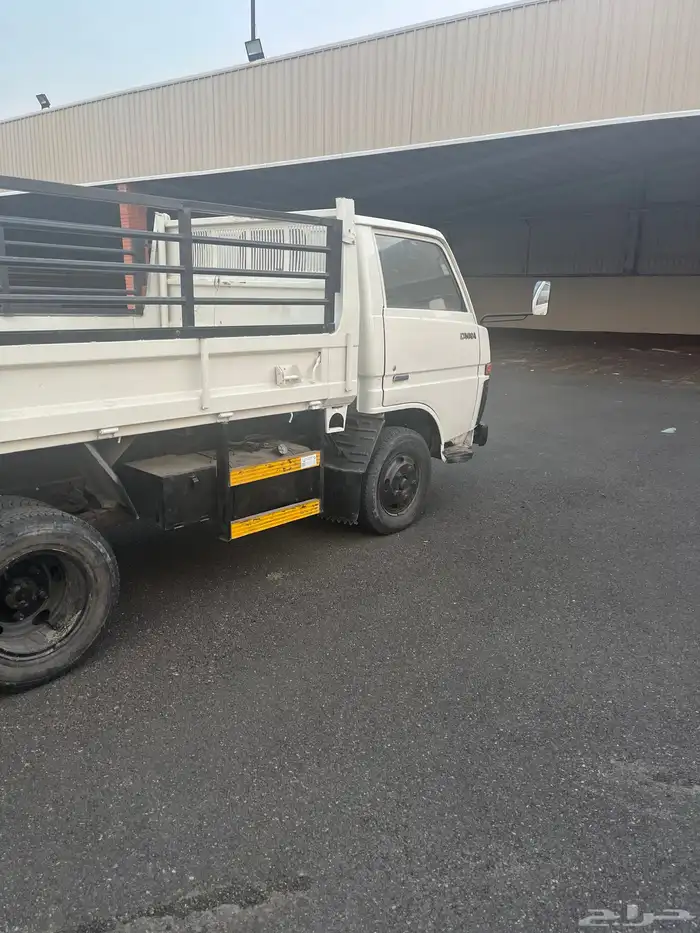 قلال تويوتا موديل 1982 2