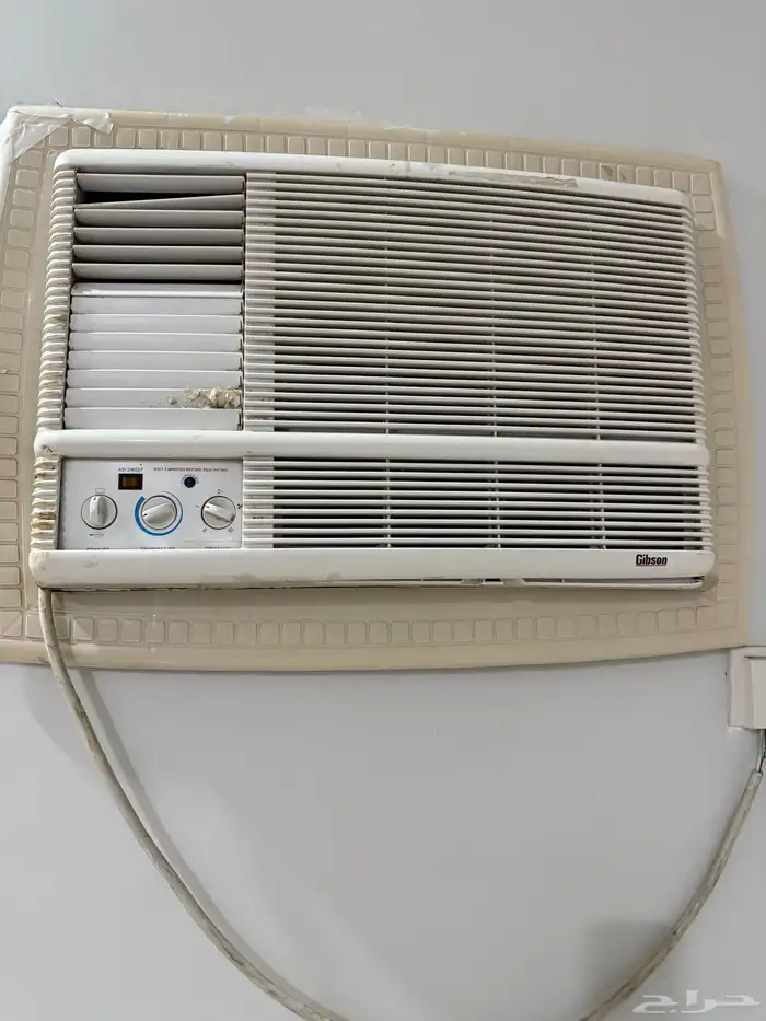 متوفر عدد 5 مكيفات شباك مستخدم نظيف 4