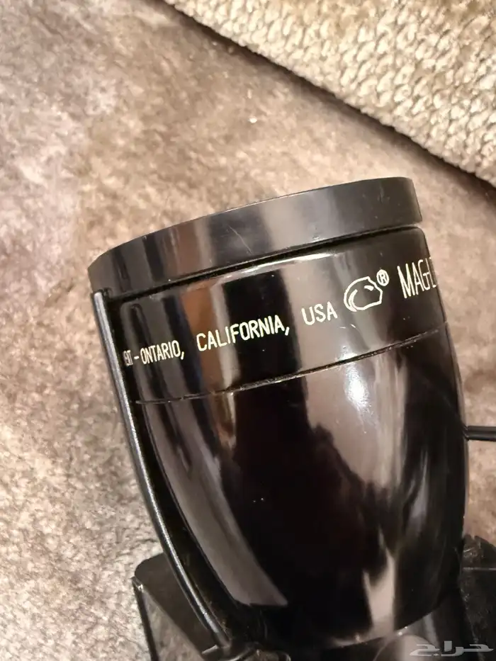 ضوء هالوجين امريكي اصلي قويي جدا عمره اكثر من 22 سنه مخزن 11