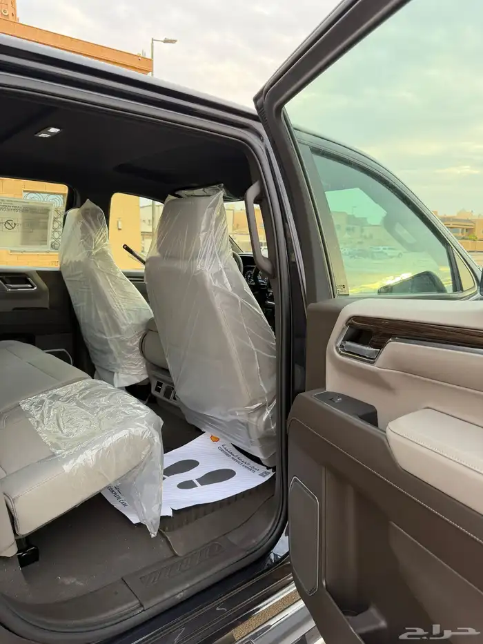 شفرولية سلفرادو موديل 2024عداداصفار صادر لة لوحات 50