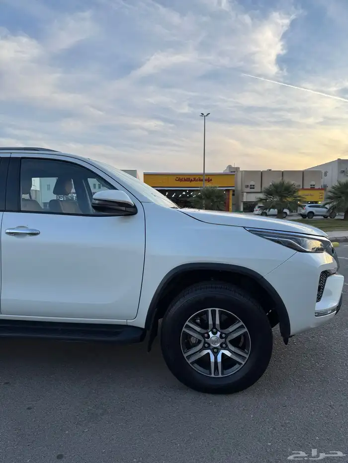 فورشنر 2022 6 سلندر VX 41