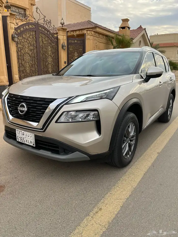 نيسان اكستريل 2023 نظيف 5