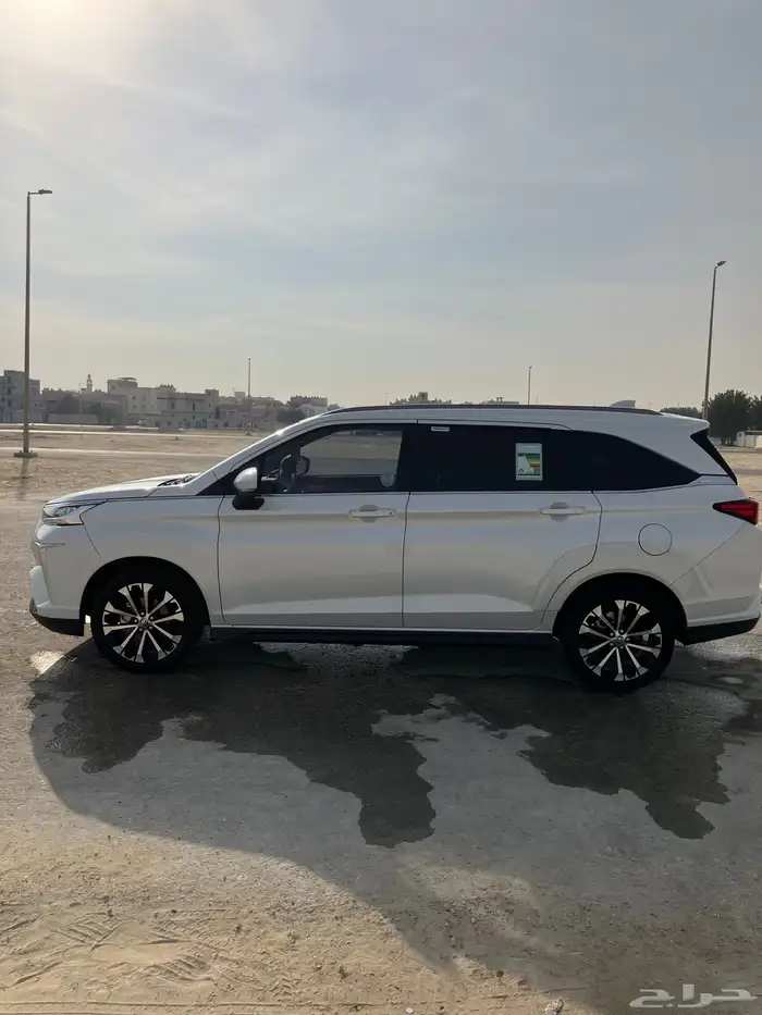 تويوتا فيلوز 2024 2