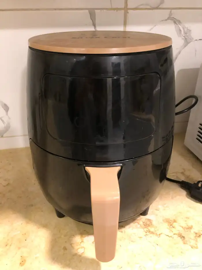 قلايه هوائيه رقميه متعددة الوظائف 0